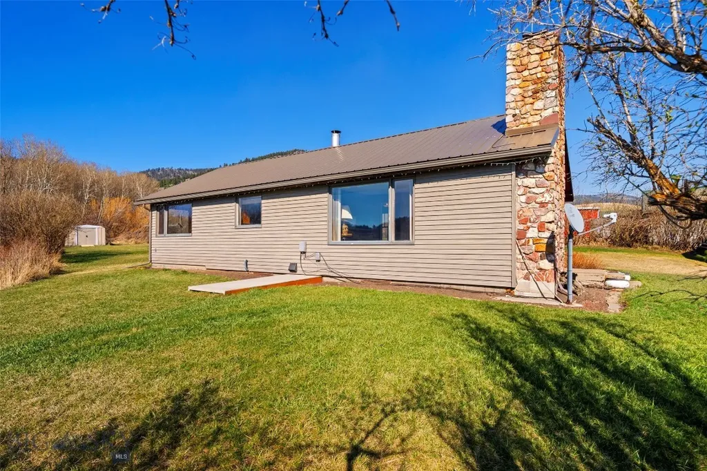 2368 Jackson Creek Road Bozeman MT 59715
