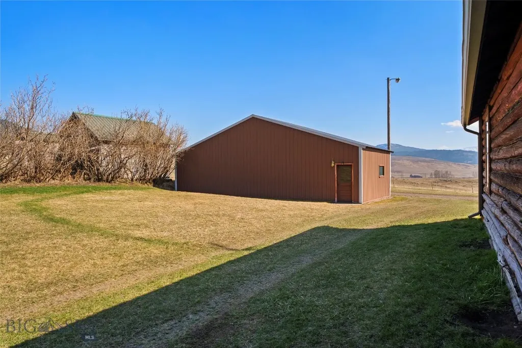 2368 Jackson Creek Road Bozeman MT 59715