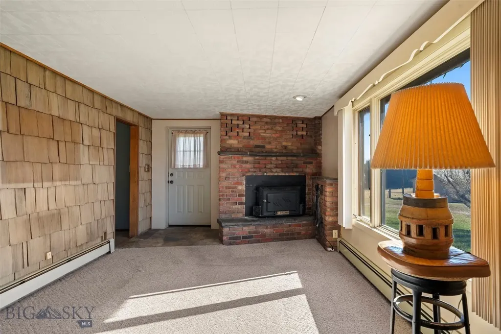 2368 Jackson Creek Road Bozeman MT 59715