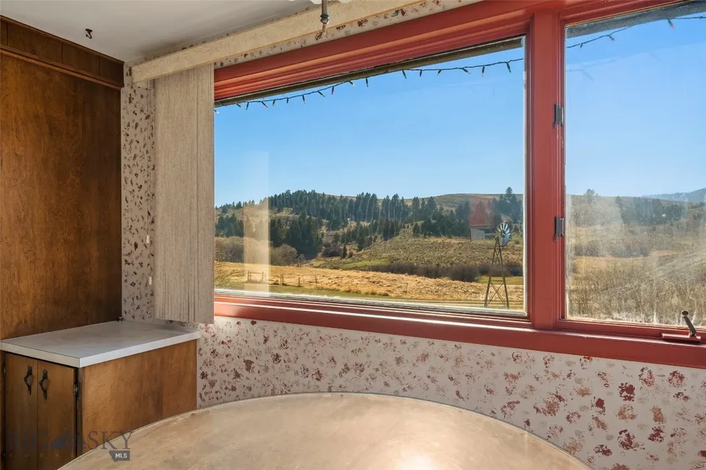 2368 Jackson Creek Road Bozeman MT 59715