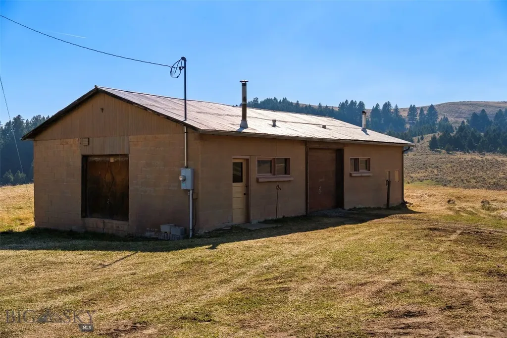 2368 Jackson Creek Road Bozeman MT 59715