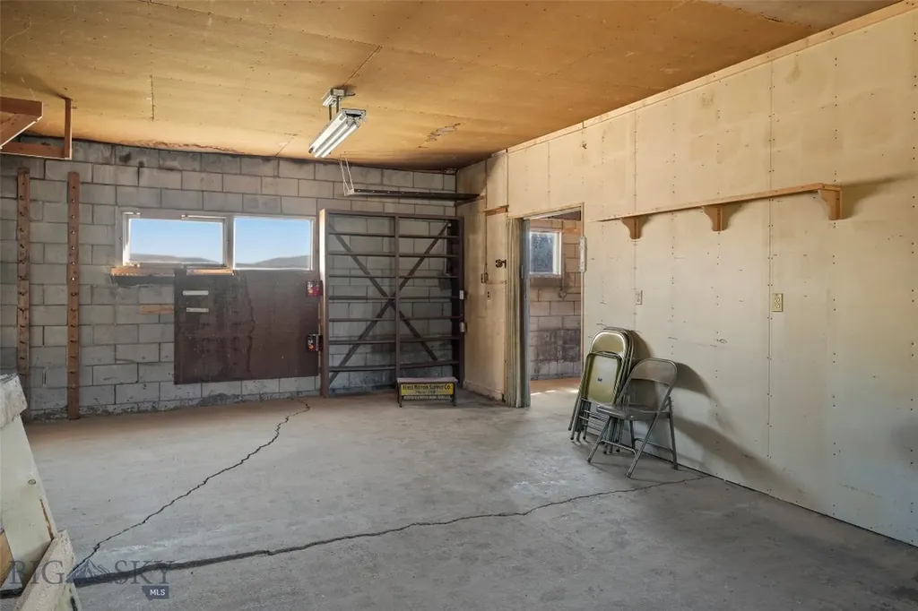 2368 Jackson Creek Road Bozeman MT 59715