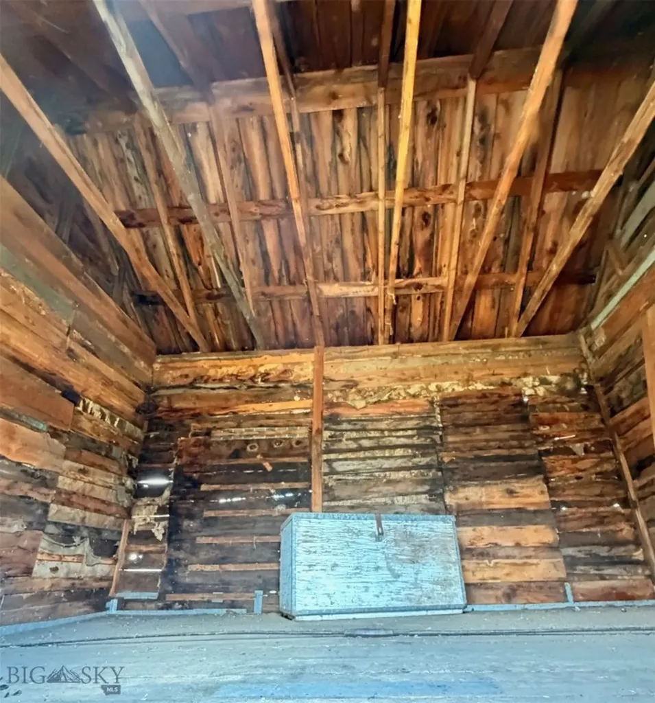 2368 Jackson Creek Road Bozeman MT 59715