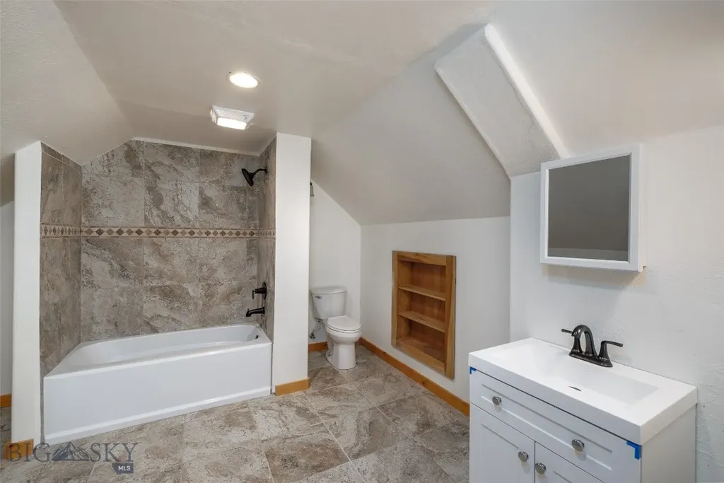 5 Shoshoni Way Pray MT 59065