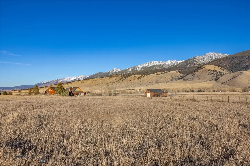 5 Shoshoni Way Pray MT 59065