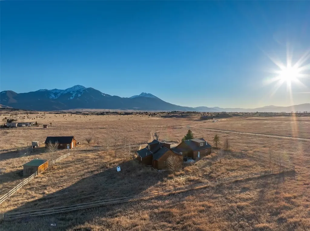 5 Shoshoni Way Pray MT 59065