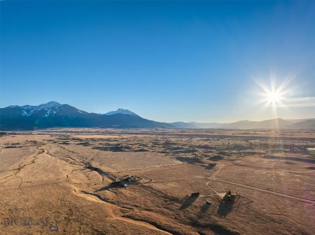 5 Shoshoni Way Pray MT 59065