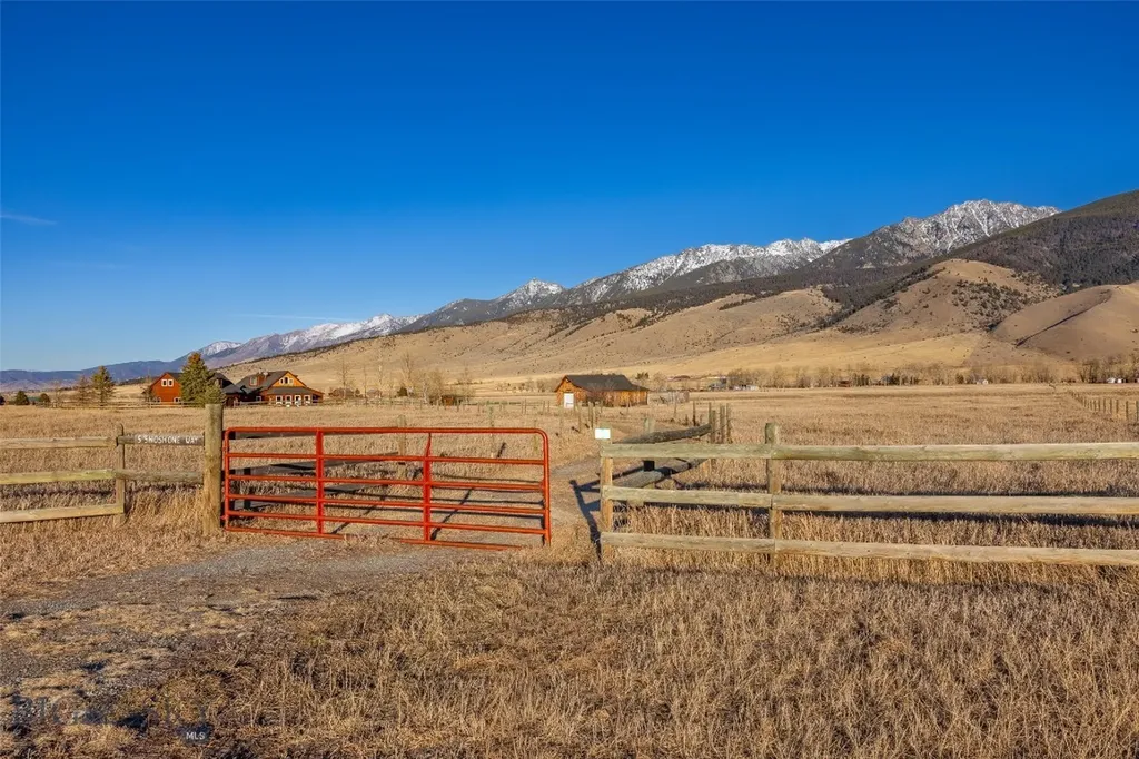 5 Shoshoni Way Pray MT 59065