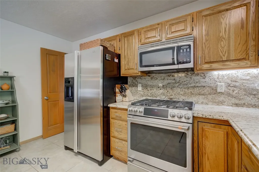 2915 Branding Iron Bozeman MT 59715