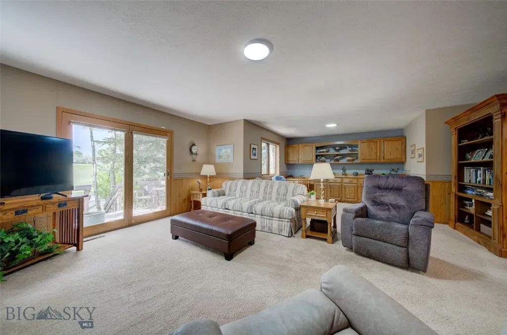2915 Branding Iron Bozeman MT 59715