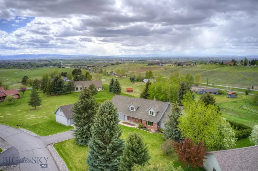 2915 Branding Iron Bozeman MT 59715