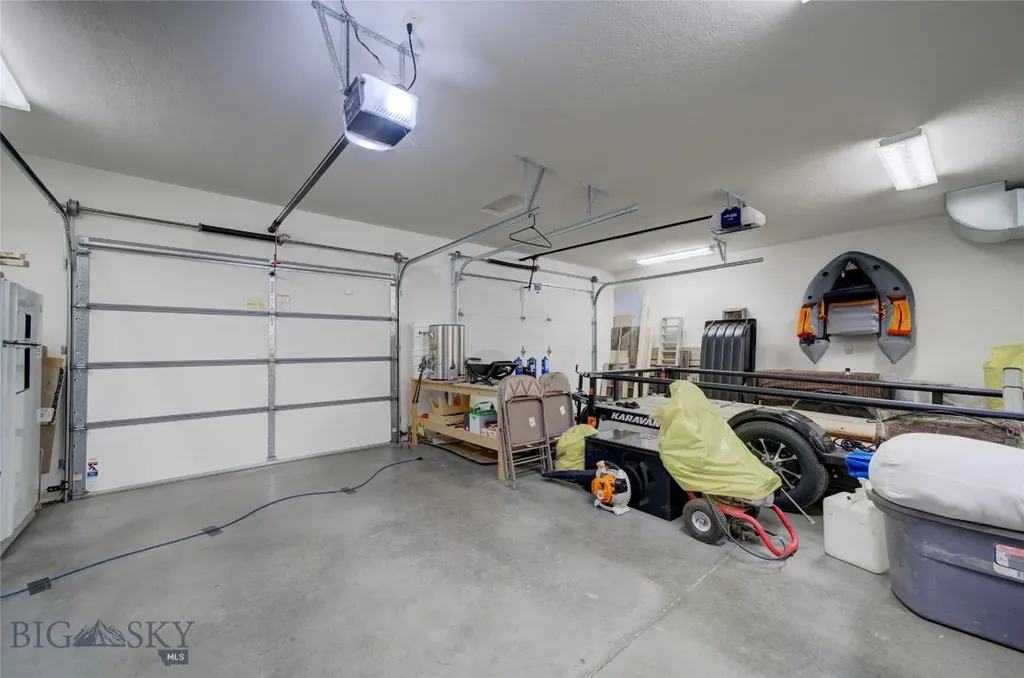 2915 Branding Iron Bozeman MT 59715