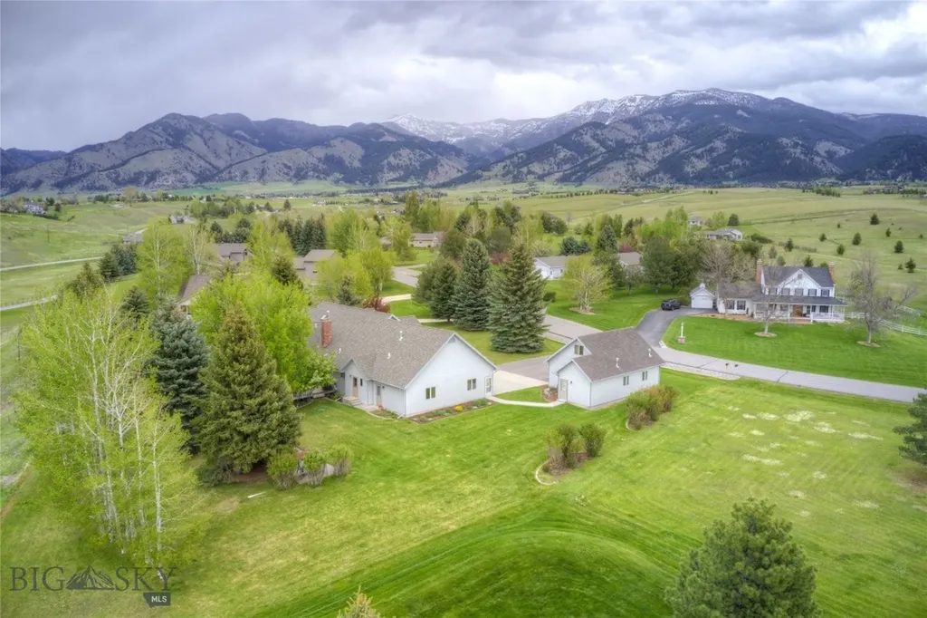 2915 Branding Iron Bozeman MT 59715