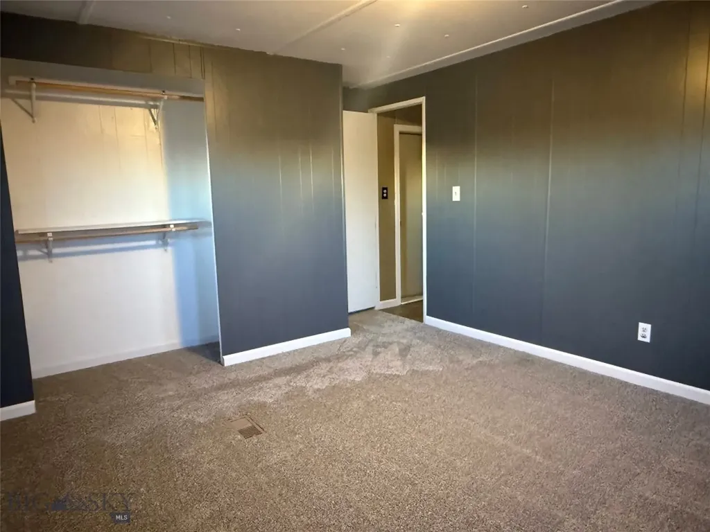 685 5th Avenue Ulm MT 59485