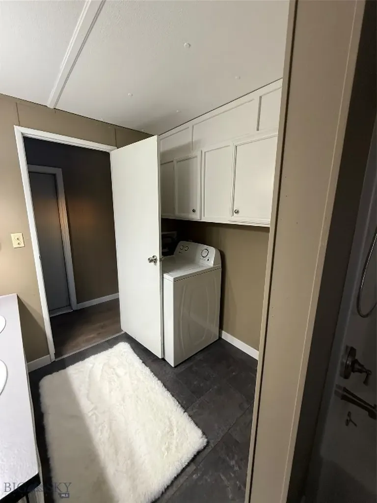 685 5th Avenue Ulm MT 59485