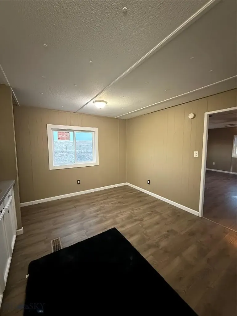 685 5th Avenue Ulm MT 59485