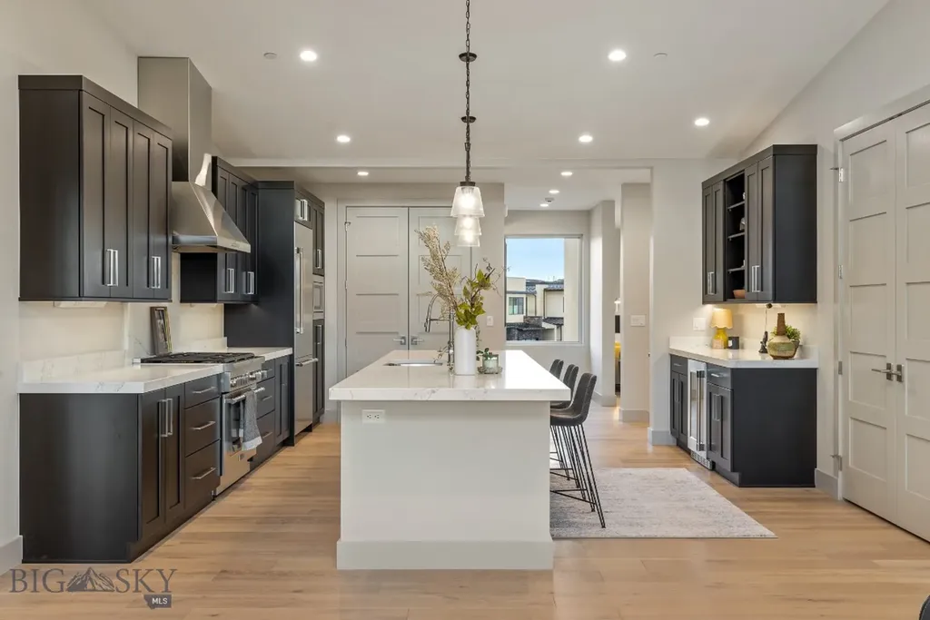 10 Caymus Lane Bozeman MT 59718