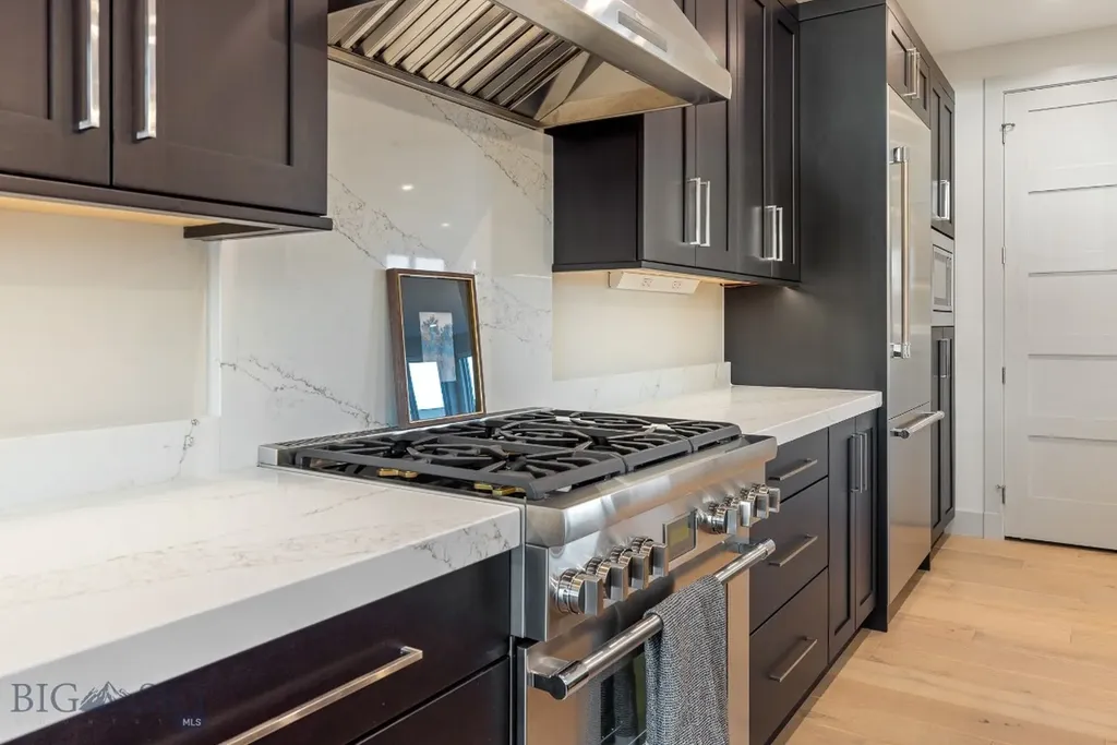 10 Caymus Lane Bozeman MT 59718
