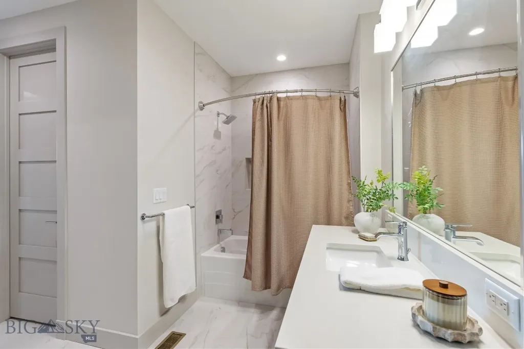 10 Caymus Lane Bozeman MT 59718