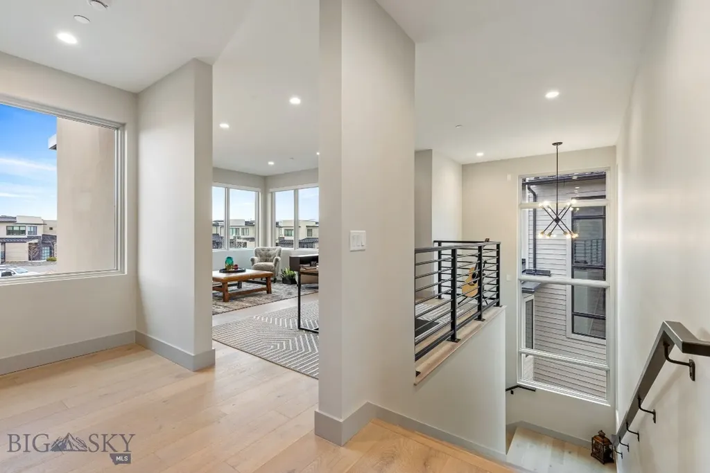 10 Caymus Lane Bozeman MT 59718