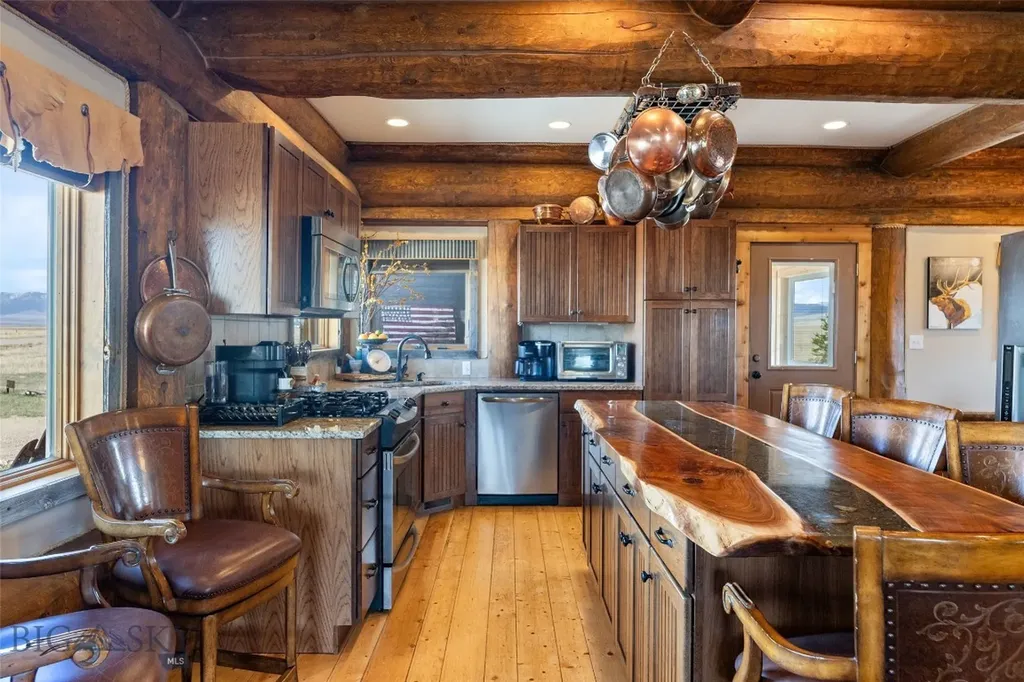 6 Browtine Lane Ennis MT 59729