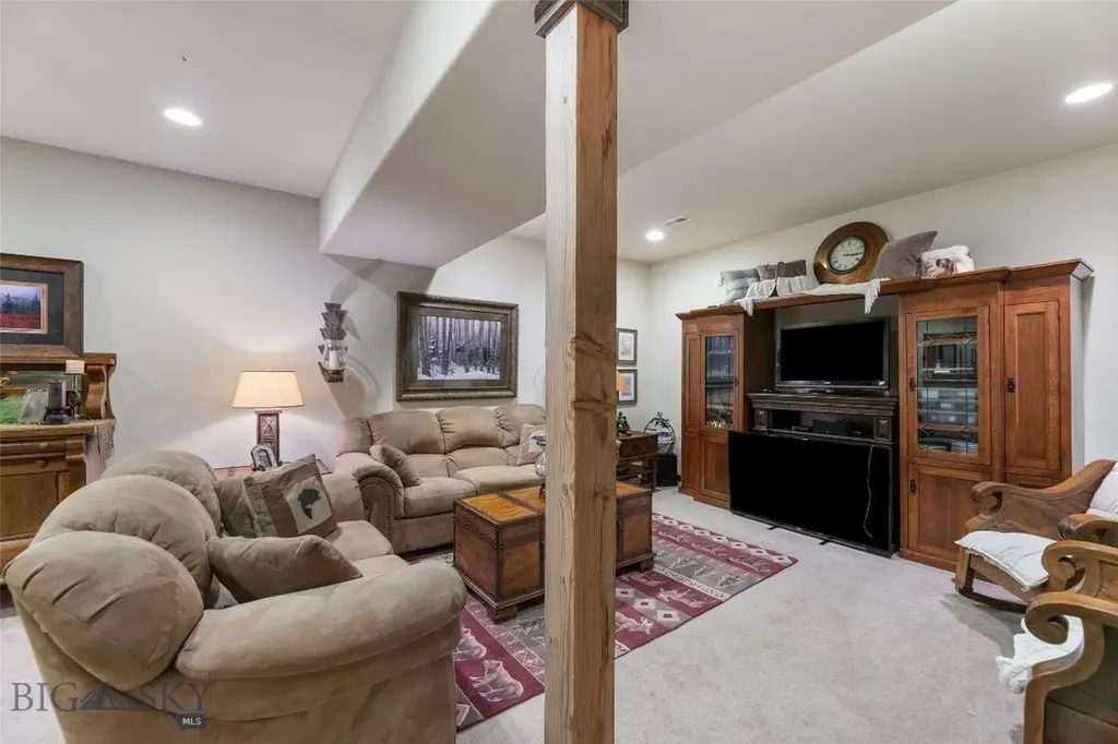 6 Browtine Lane Ennis MT 59729