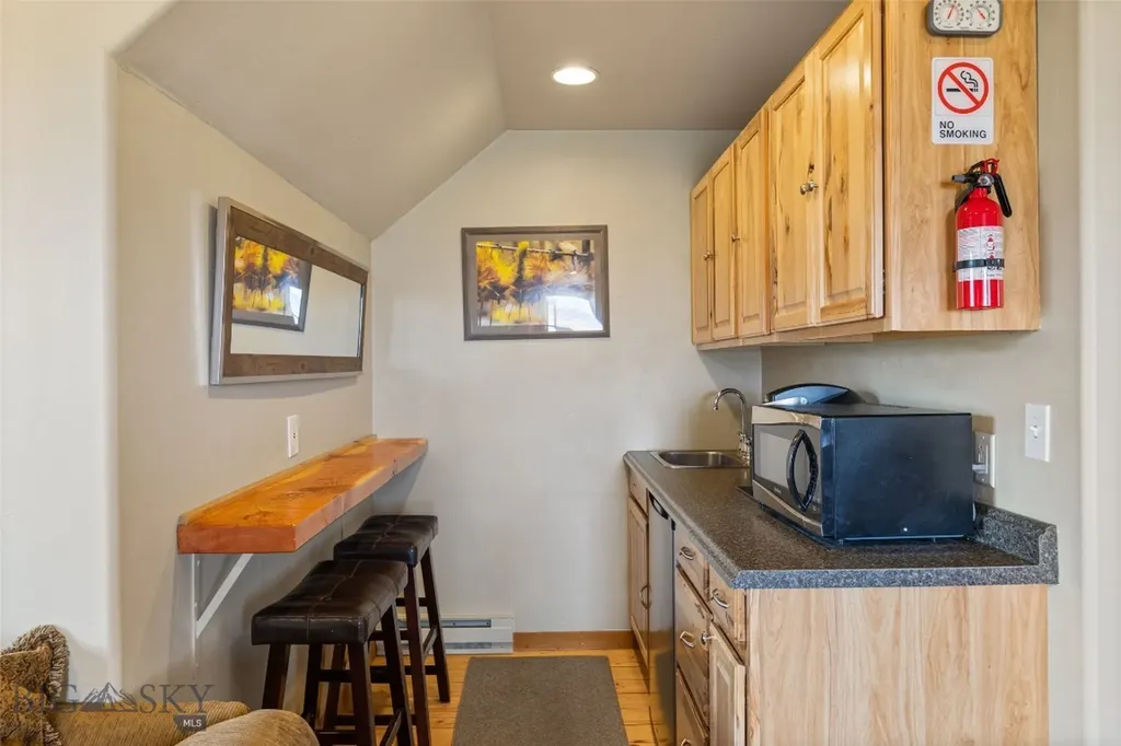 6 Browtine Lane Ennis MT 59729