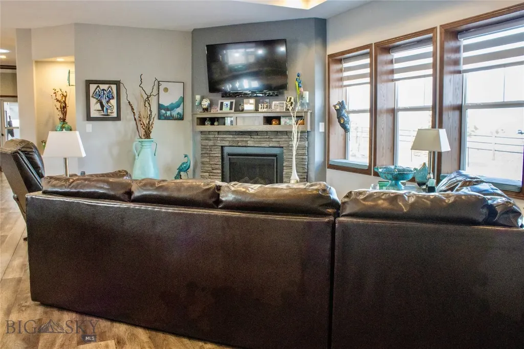7220 2nd Street NW Havre MT 59501