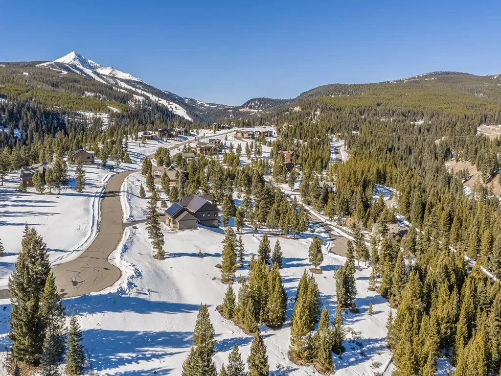 768 Antler Ridge Big Sky MT 59716
