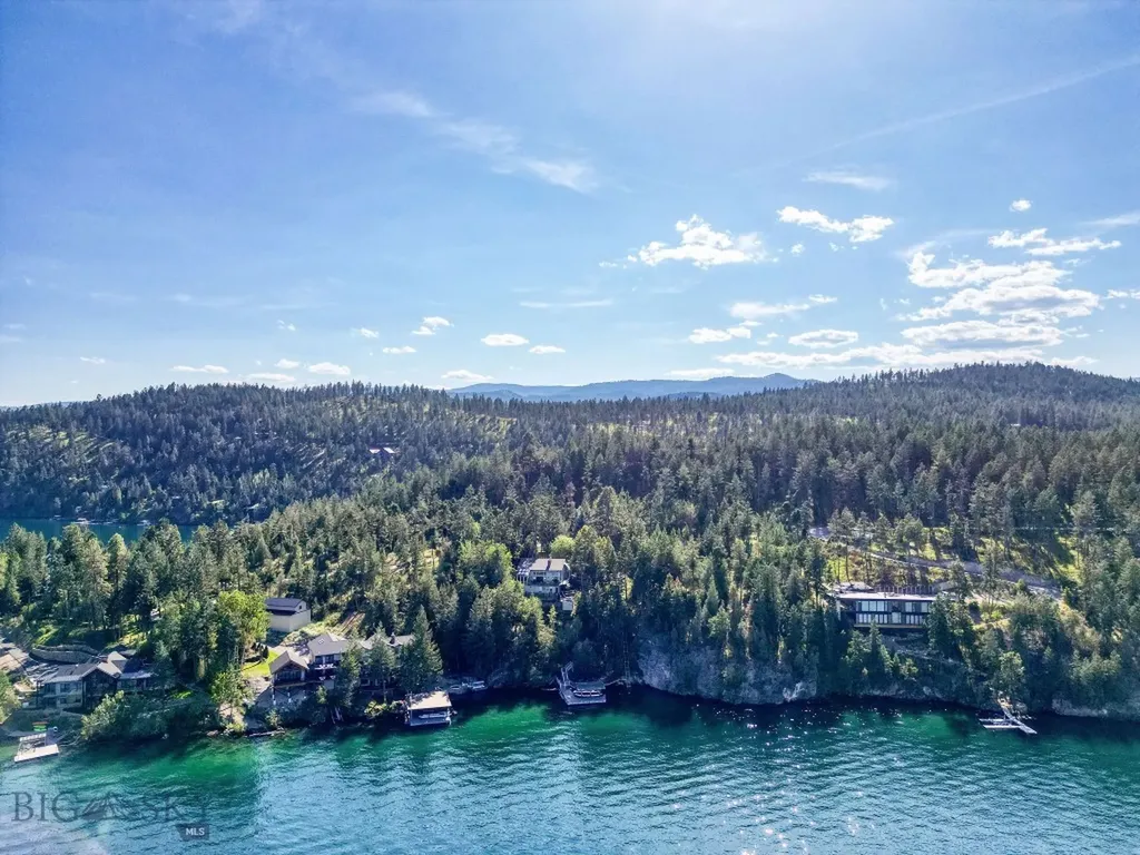 953 Angel Point Road Lakeside MT 59922