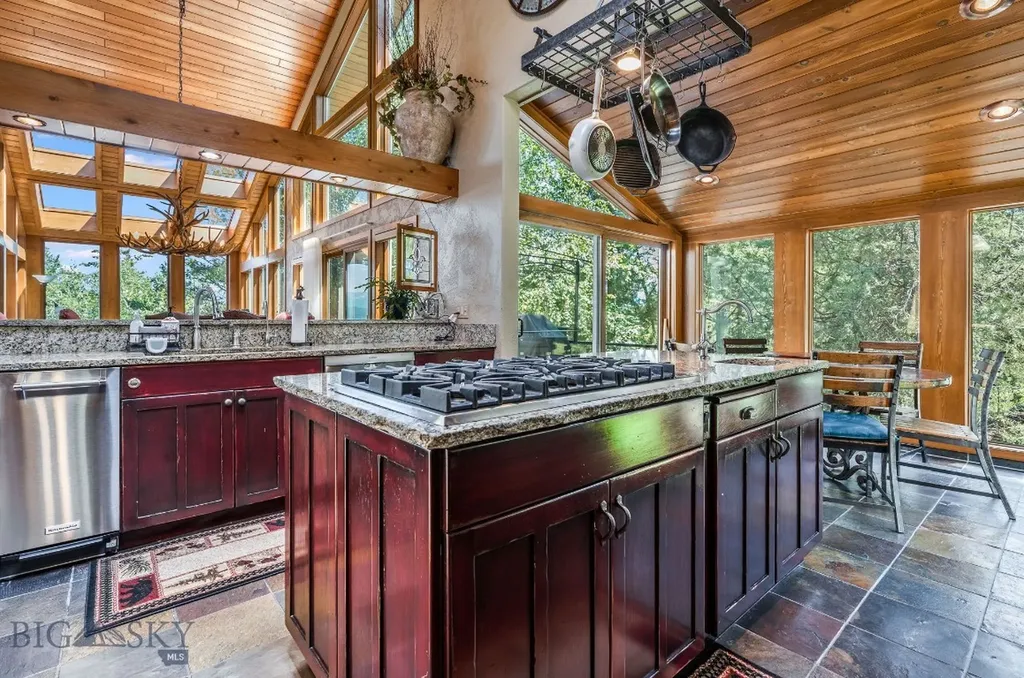 953 Angel Point Road Lakeside MT 59922