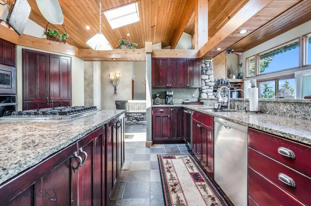 953 Angel Point Road Lakeside MT 59922
