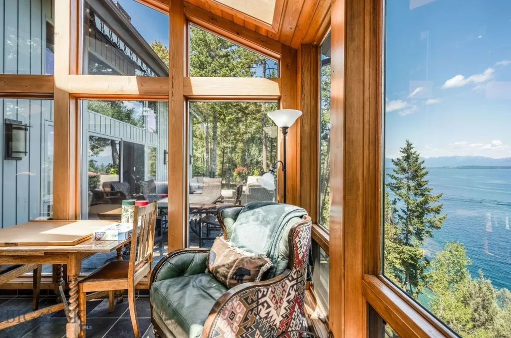 953 Angel Point Road Lakeside MT 59922