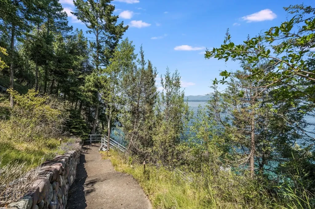 953 Angel Point Road Lakeside MT 59922