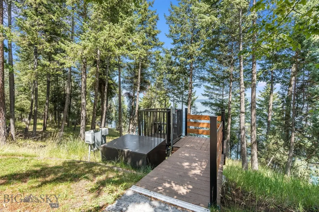 953 Angel Point Road Lakeside MT 59922