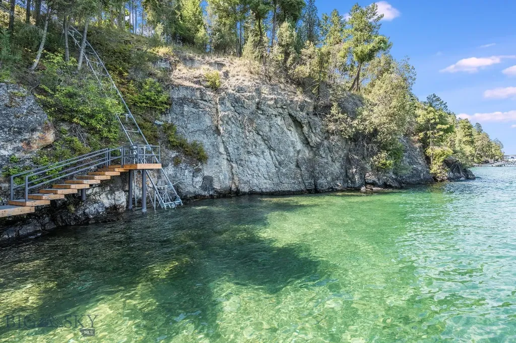 953 Angel Point Road Lakeside MT 59922