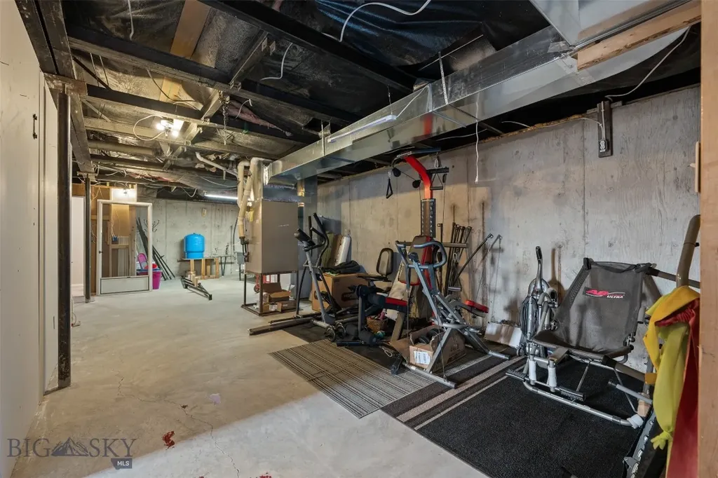 679 Coyote Lane Butte MT 59701
