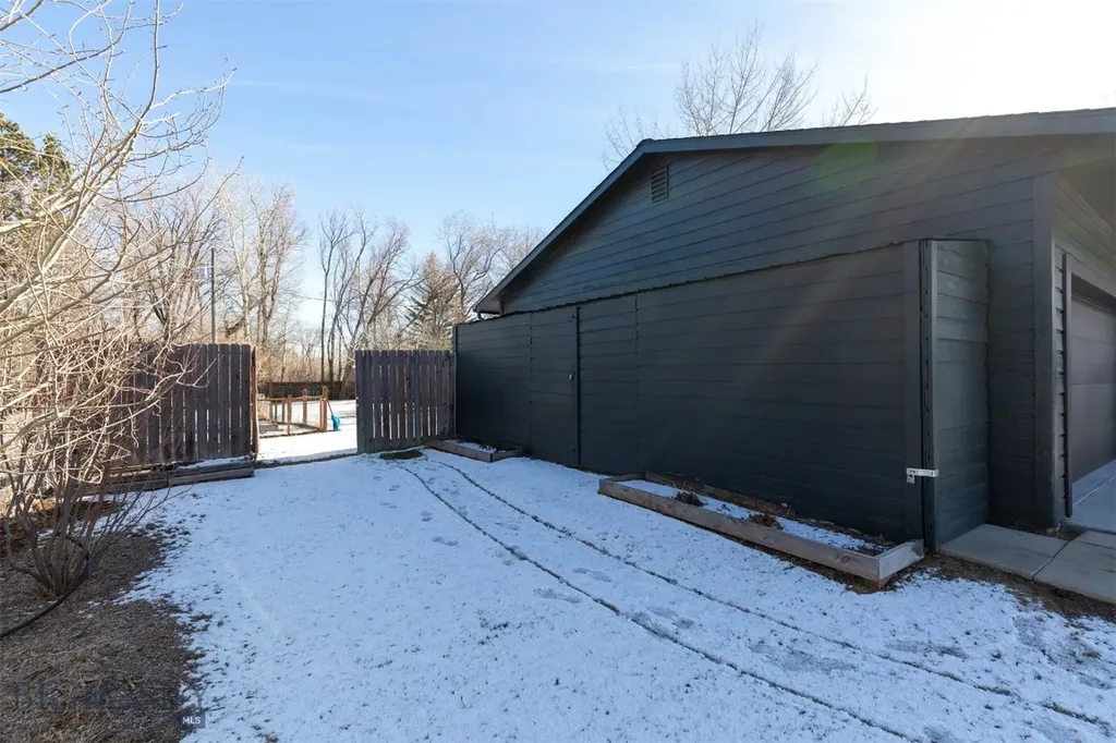 9200 River Road Bozeman MT 59718