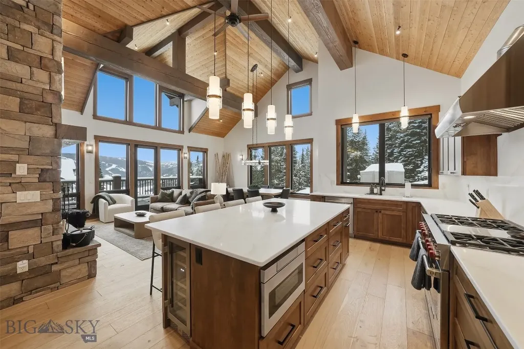 17 Lower Cascade Ridge Big Sky MT 59716