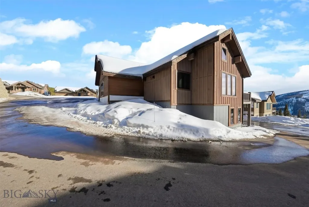17 Lower Cascade Ridge Big Sky MT 59716