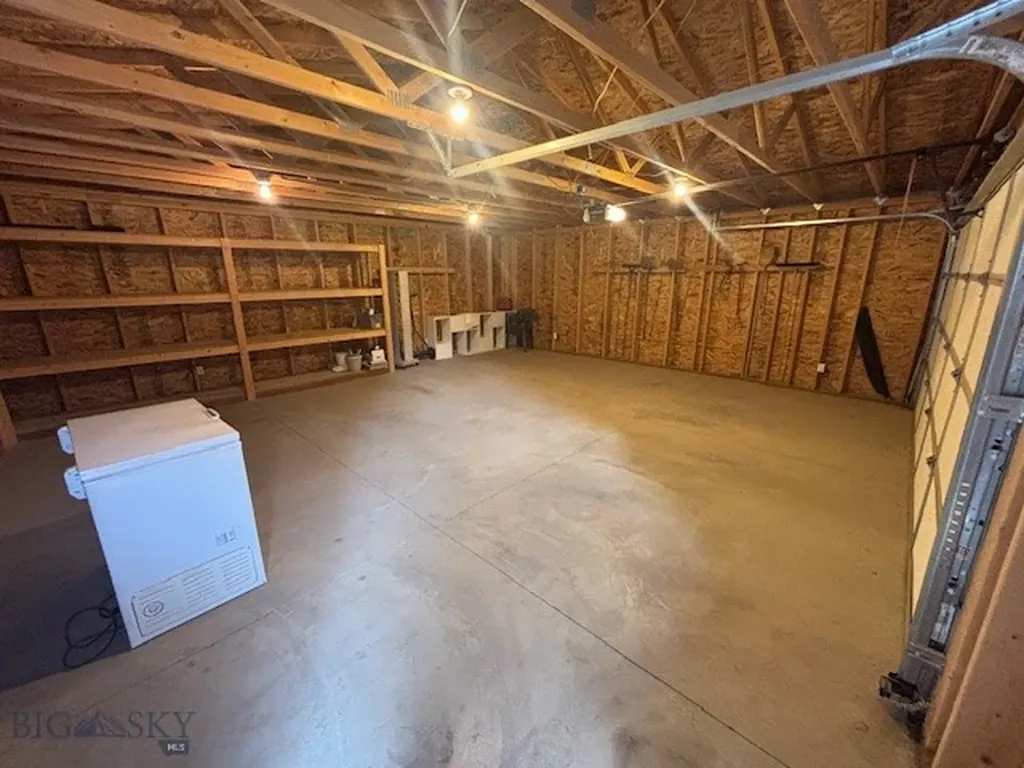 2107 Grand Butte MT 59701