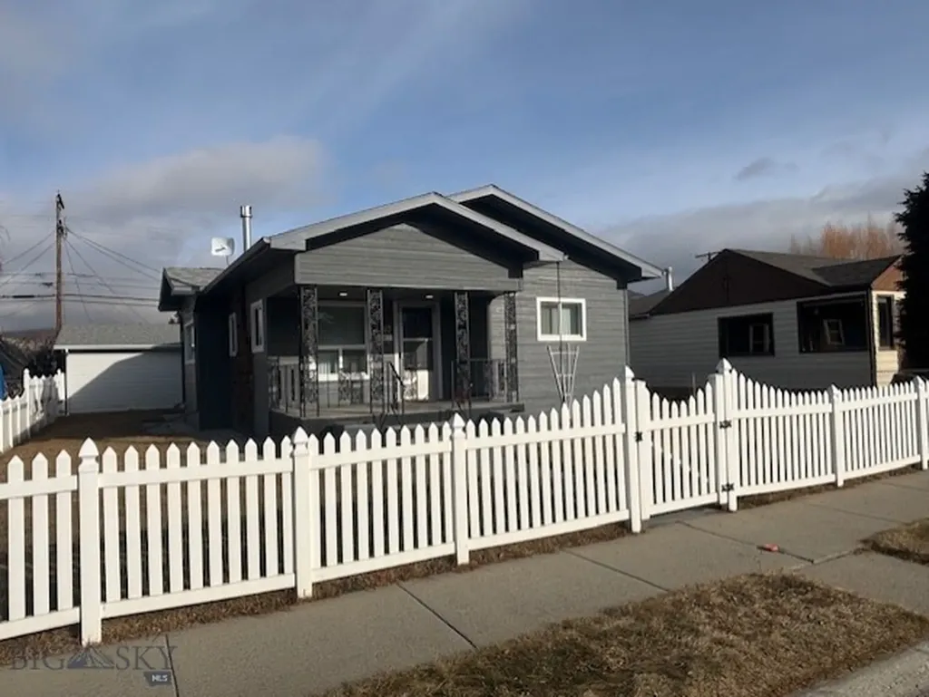 2107 Grand Butte MT 59701