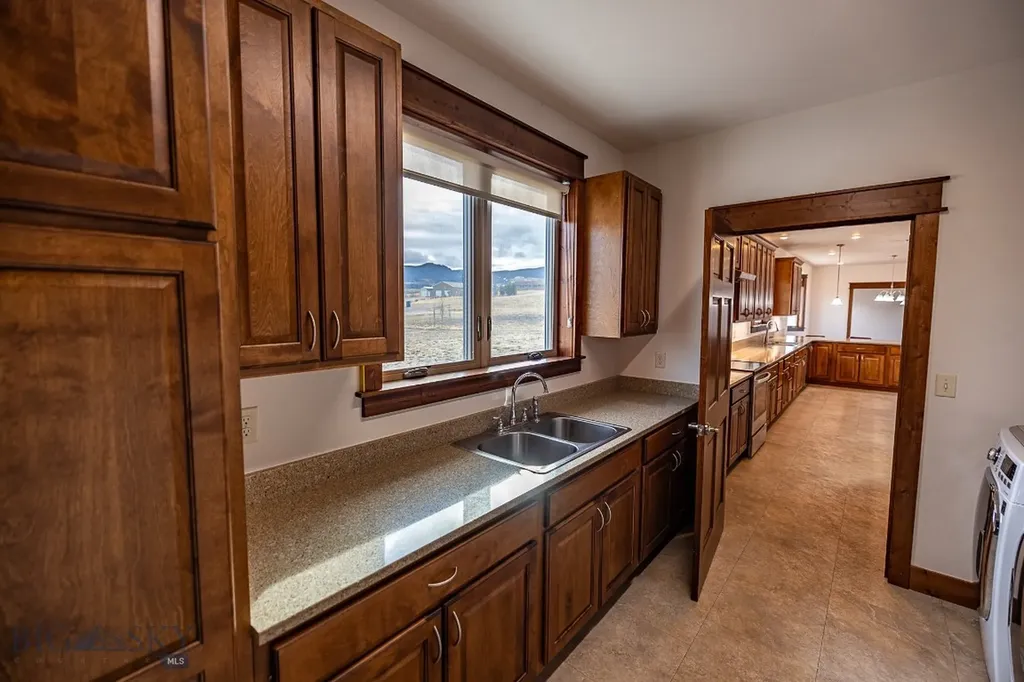 15 Sagebrush Trail White Sulphur Springs MT 59645