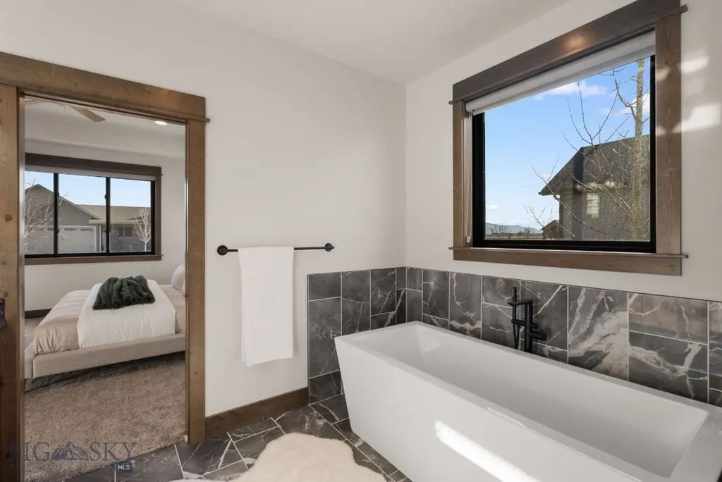 66 Oxbow Lane Manhattan MT 59741