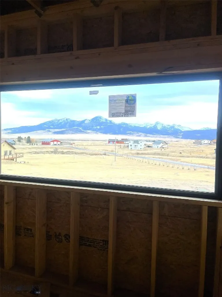 2 Kristin Way Livingston MT 59047
