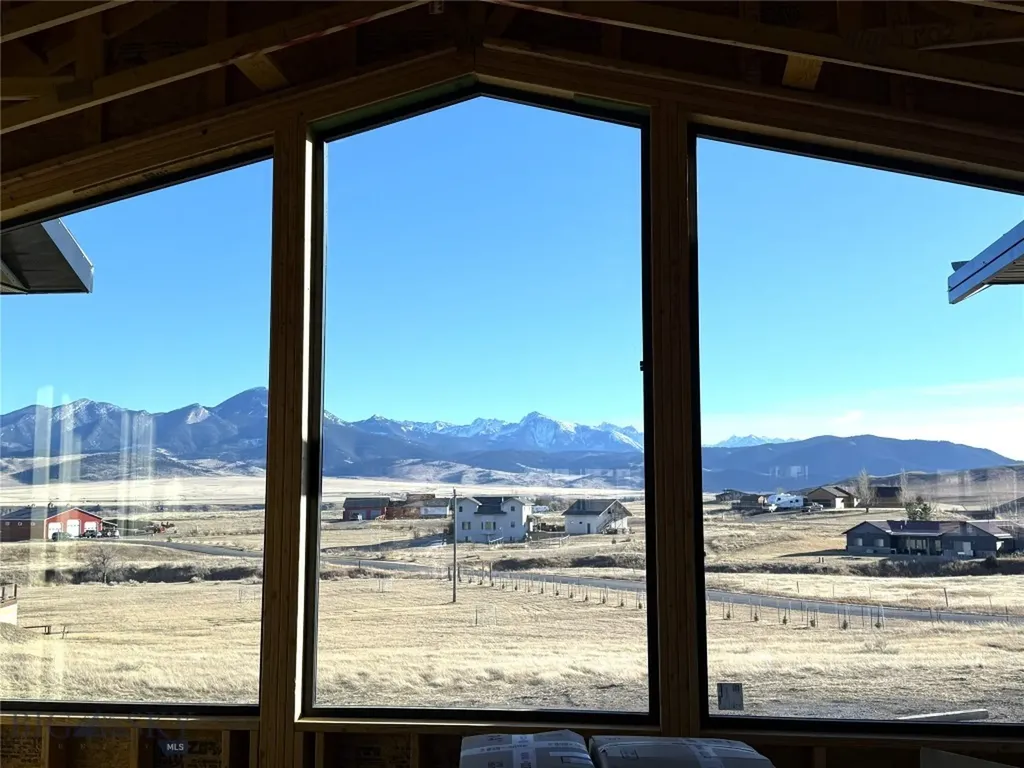 2 Kristin Way Livingston MT 59047