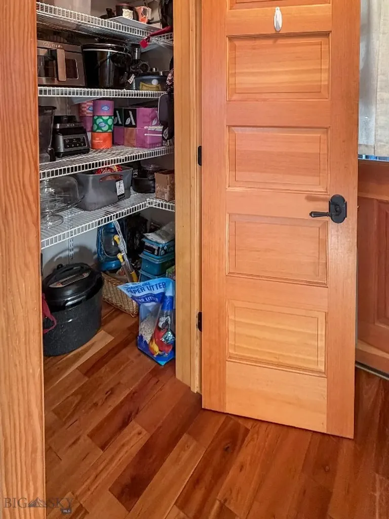 50 Cielo Grande Drive Pray MT 59047