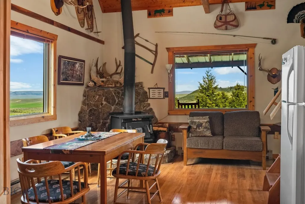 3 Highland Ranch Road Wilsall MT 59086