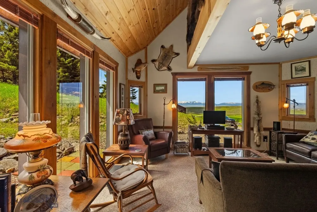3 Highland Ranch Road Wilsall MT 59086