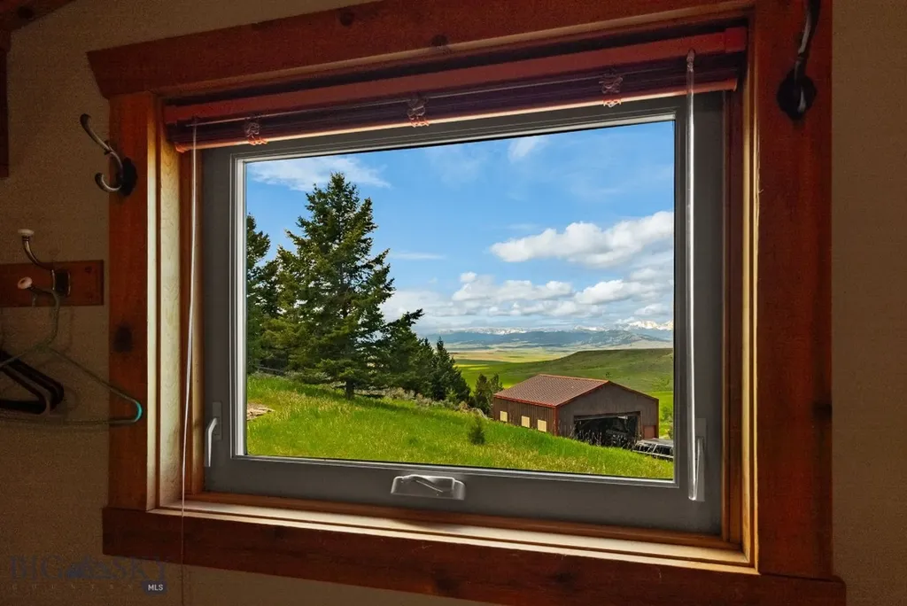3 Highland Ranch Road Wilsall MT 59086